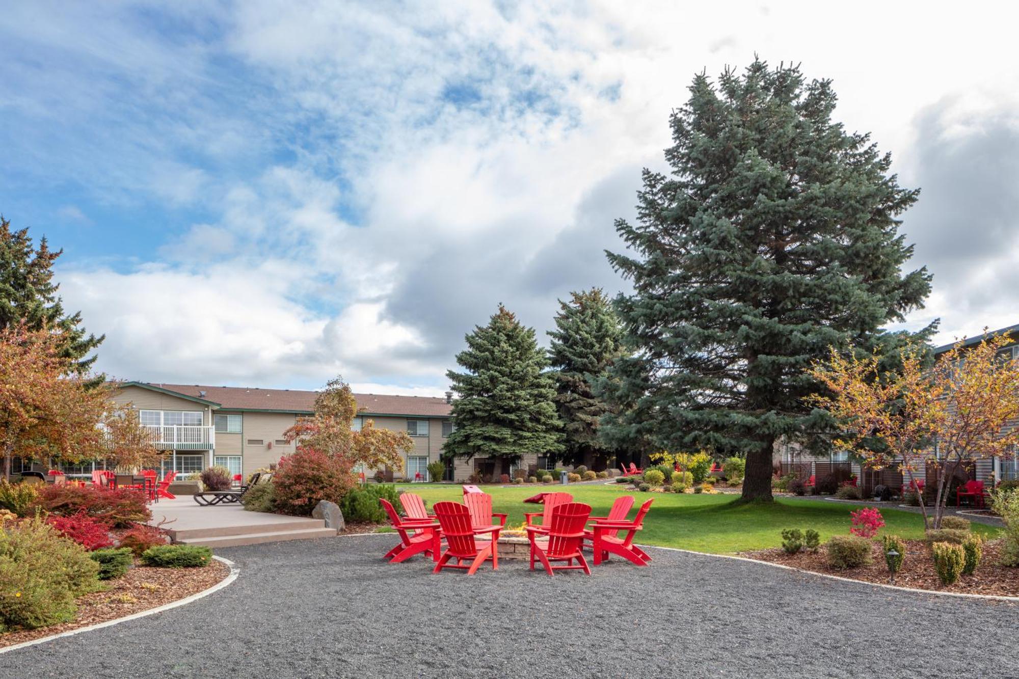 Ramada By Wyndham Spokane Airport מראה חיצוני תמונה